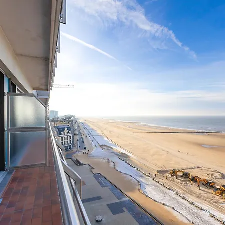 Royal Palace IV 147 Apartment