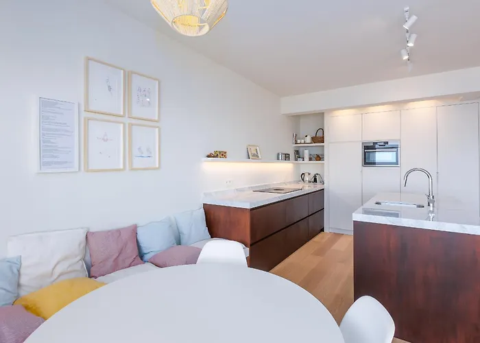 Royal Palace Iv 147 Ostend